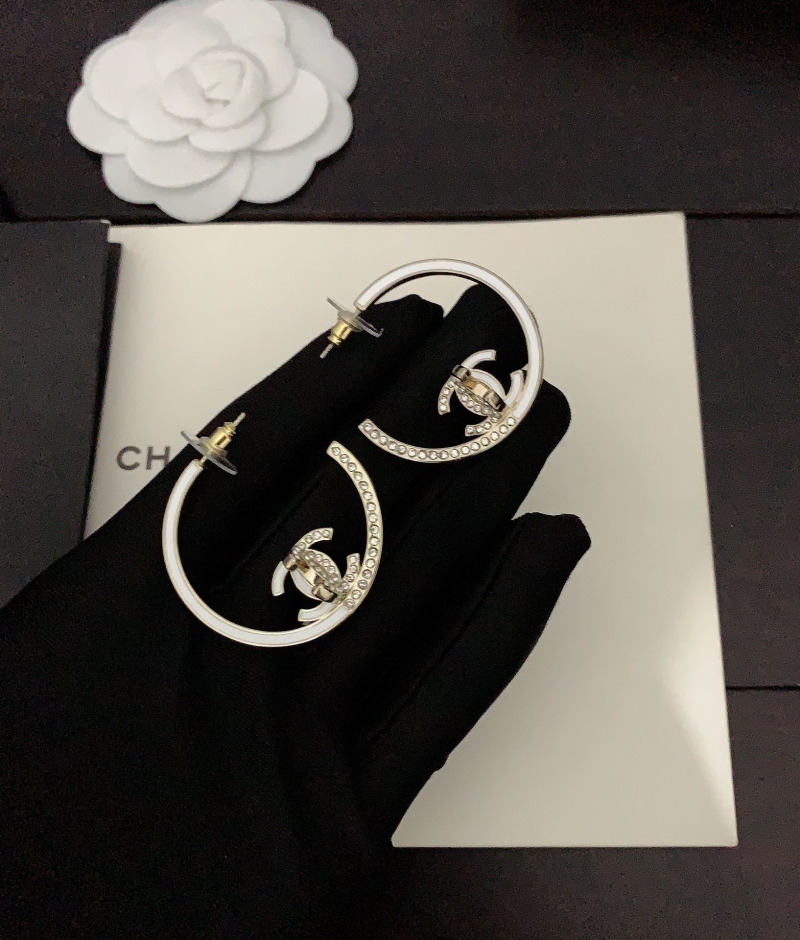 Ch**el earrings